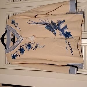 Like new! Vintage Storybook Knits pheasant from the east sweater